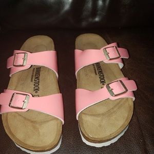 Birkenstock Sydney size 8.5 coral pink